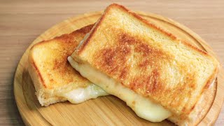 How To Make A Perfect Grilled Cheese Sandwich [upl. by Matthus]