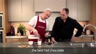 How to make a hot chocolate using an aerolatte milk frother [upl. by Vernor]